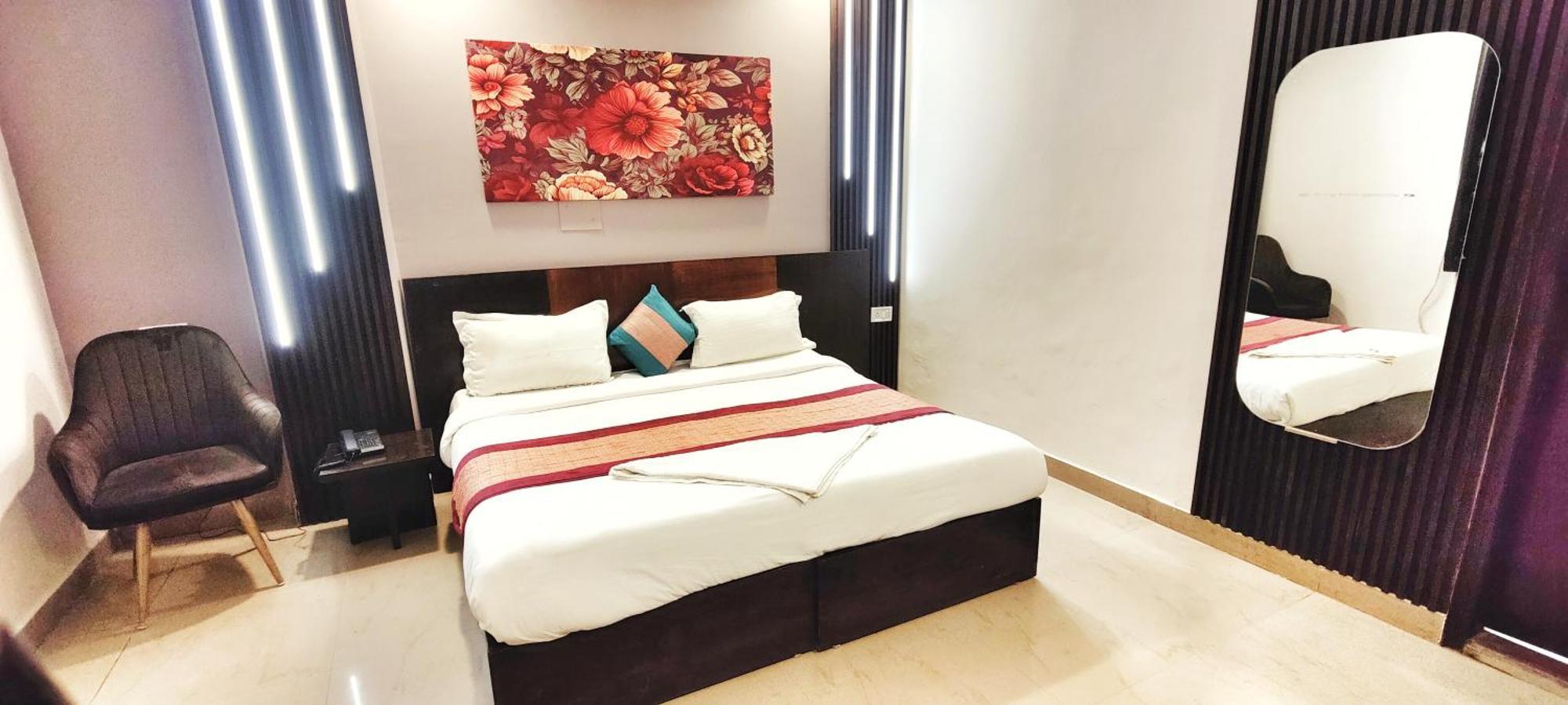 Airport Hotel The Terminal Nuova Delhi Esterno foto